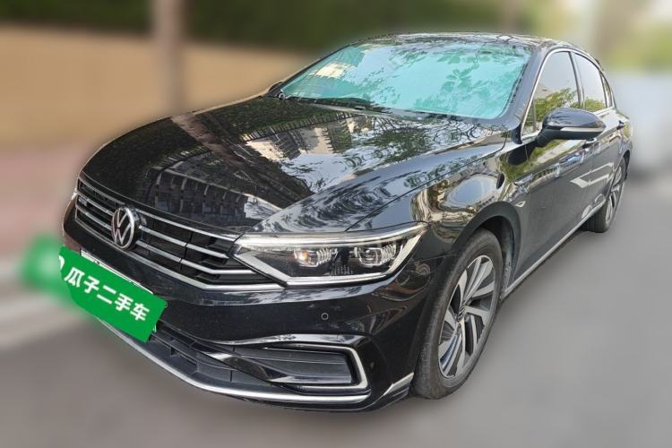 Used Volkswagen Magotan GTE Plug-in Hybrid 2022 GTE Luxury Model Guazi used car, China used car export, Used car for sale, Used  cars, Cheapest cars for sale