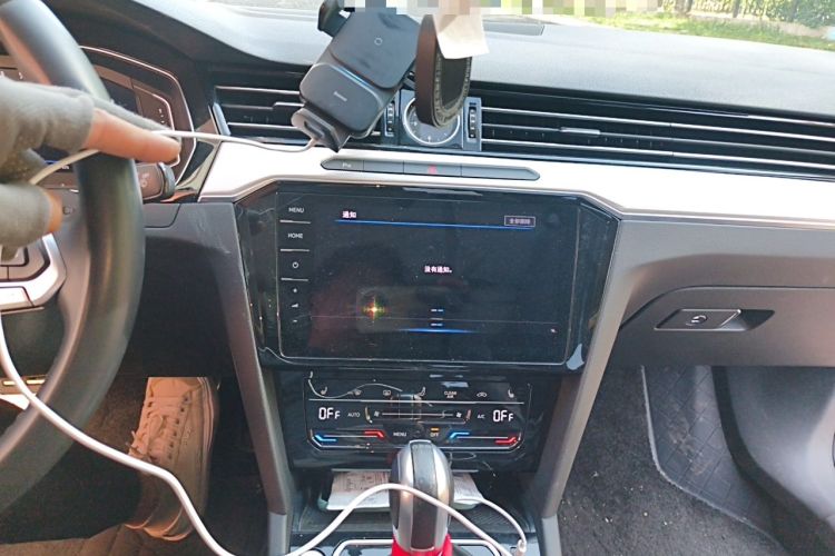 Used Volkswagen Magotan GTE Plug-in Hybrid 2022 GTE Luxury Model Audio And AC Panel