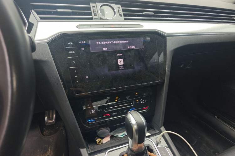 Used Volkswagen Magotan GTE Plug-in Hybrid 2022 GTE Luxury Model Audio And AC Panel