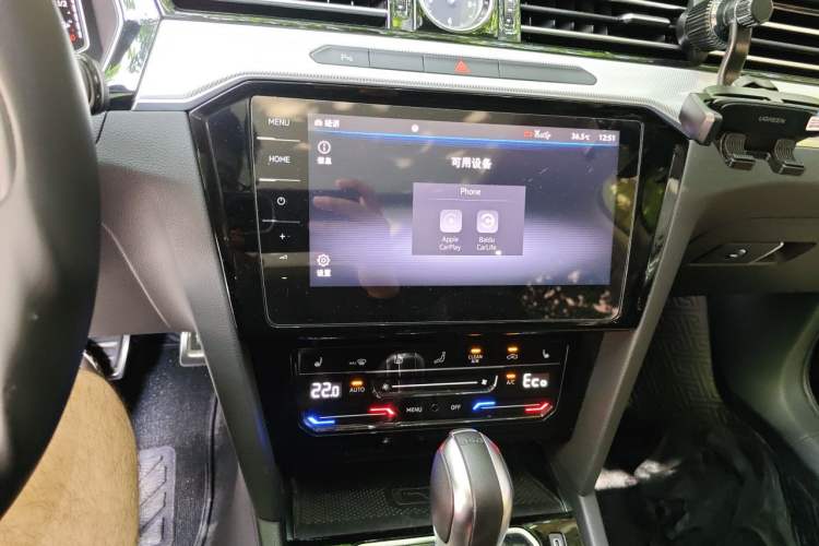Used Volkswagen Magotan GTE Plug-in Hybrid 2022 GTE Luxury Model Audio And AC Panel