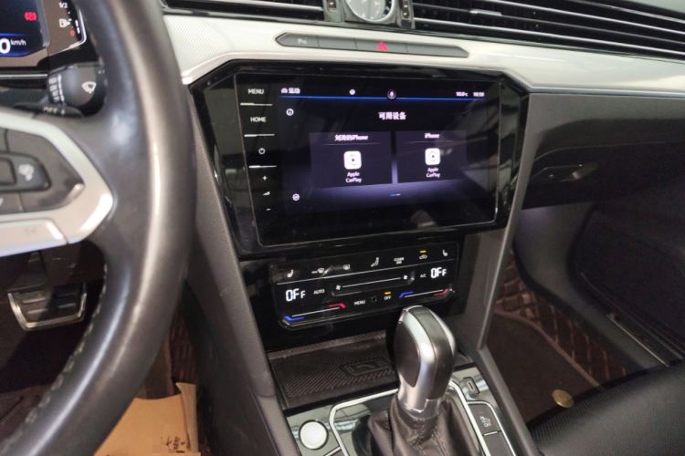 Used Volkswagen Magotan GTE Plug-in Hybrid 2022 GTE Luxury Model Audio And AC Panel