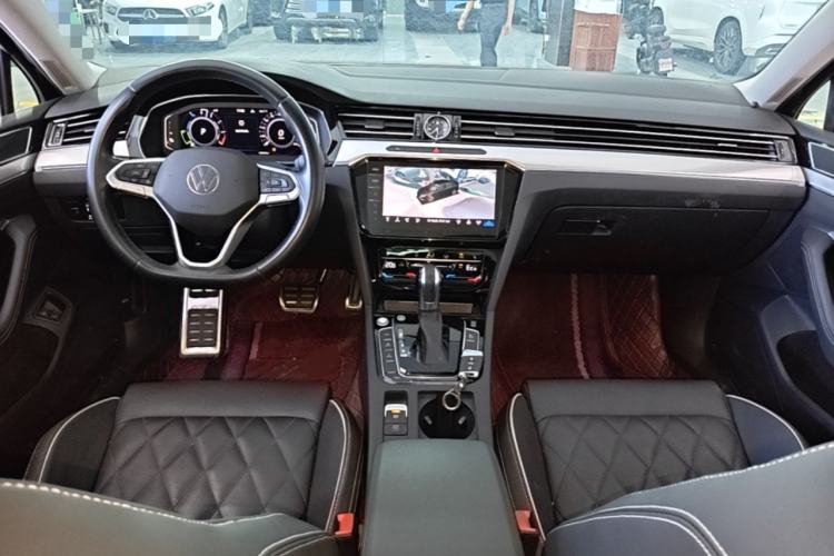 Used Volkswagen Magotan GTE Plug-in Hybrid 2022 GTE Luxury Model Center Console