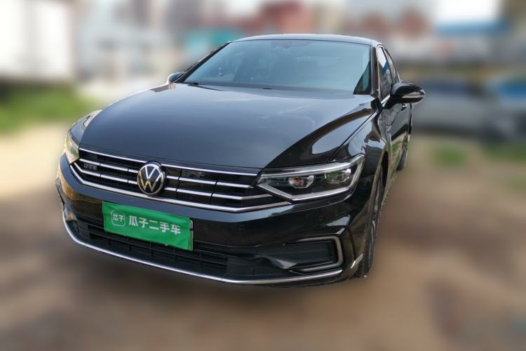 Used Volkswagen Magotan GTE Plug-in Hybrid 2022 GTE Luxury Model Guazi used car, China used car export, Used car for sale, Used cars, Cheapest cars for sale