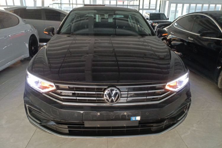 Used Volkswagen Magotan GTE Plug-in Hybrid 2022 GTE Luxury Model Exterior 1