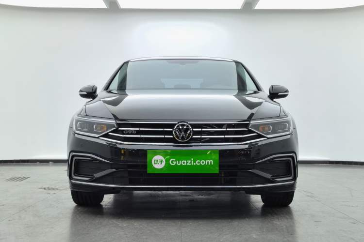Used Volkswagen Magotan GTE Plug-in Hybrid 2022 GTE Luxury Model Exterior 2