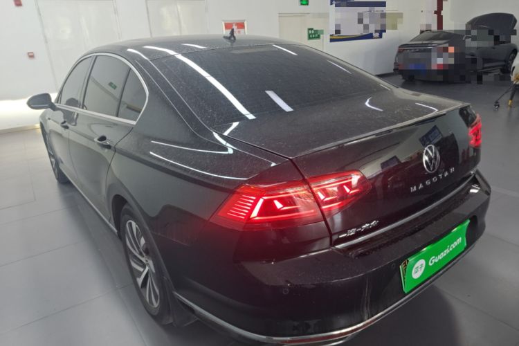 Used Volkswagen Magotan GTE Plug-in Hybrid 2022 GTE Luxury Model Exterior 2