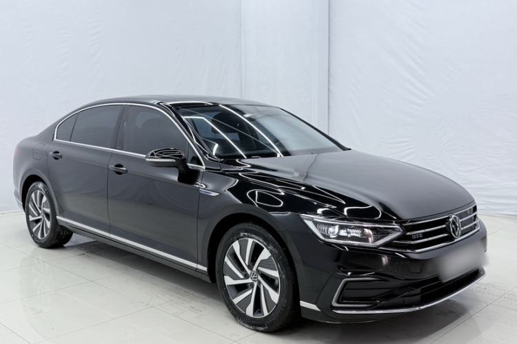 Used Volkswagen Magotan GTE Plug-in Hybrid 2022 GTE Luxury Model Exterior 2
