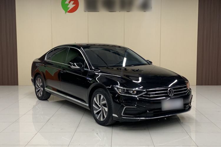 Used Volkswagen Magotan GTE Plug-in Hybrid 2022 GTE Luxury Model Exterior 2