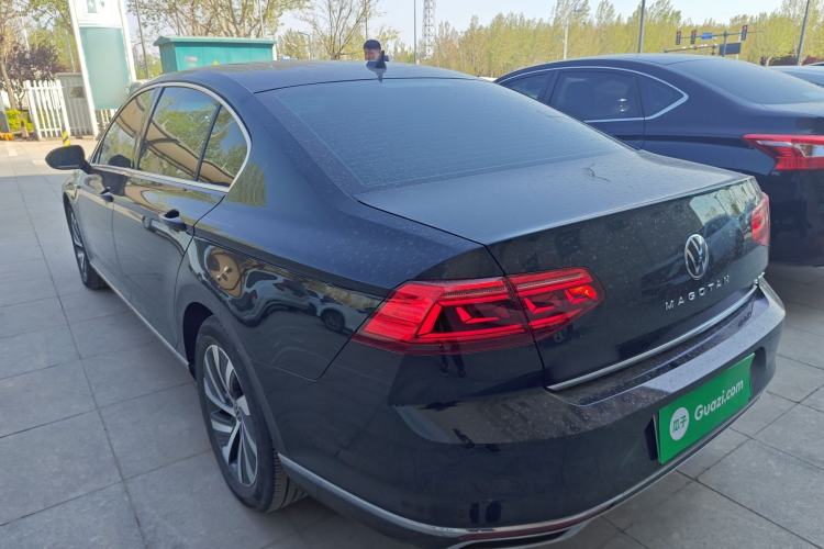 Used Volkswagen Magotan GTE Plug-in Hybrid 2022 GTE Luxury Model Exterior 2