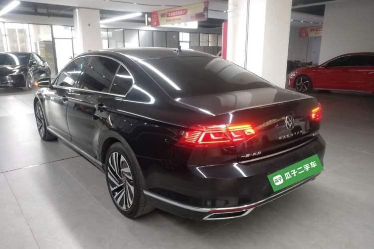 Used Volkswagen Magotan GTE Plug-in Hybrid 2022 GTE Prestige Model Exterior 2