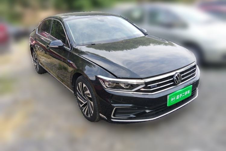 Used Volkswagen Magotan GTE Plug-in Hybrid 2022 GTE Prestige Model Exterior 2