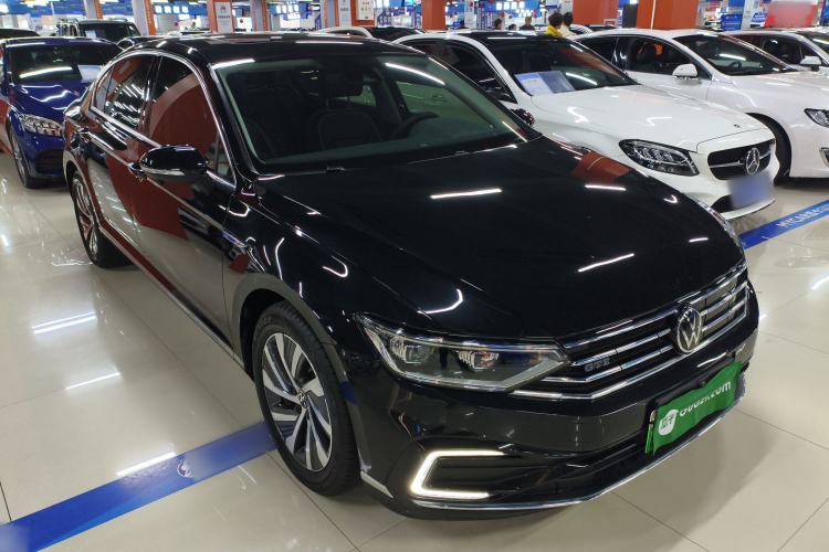 Used Volkswagen Magotan GTE Plug-in Hybrid 2022 GTE Luxury Model Exterior 2