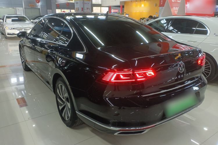 Used Volkswagen Magotan GTE Plug-in Hybrid 2022 GTE Luxury Model Exterior 2