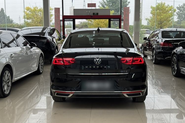 Used Volkswagen Magotan GTE Plug-in Hybrid 2022 GTE Luxury Model Exterior 3