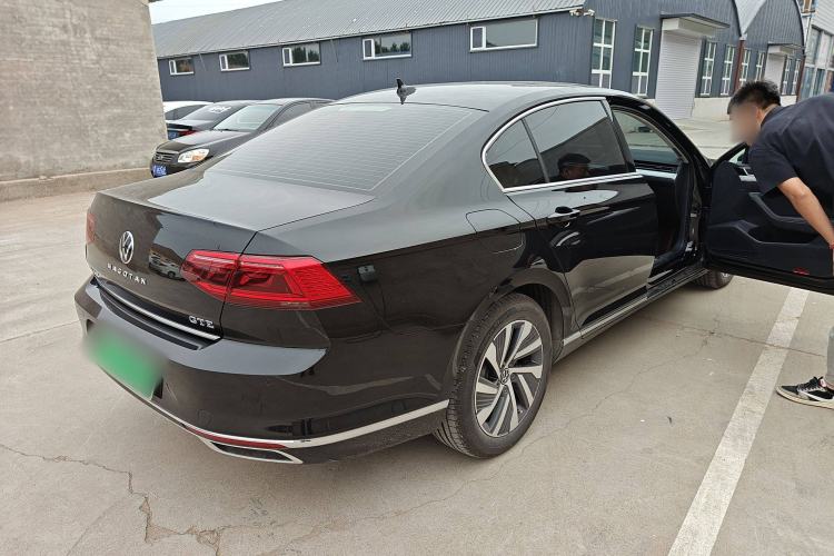 Used Volkswagen Magotan GTE Plug-in Hybrid 2022 GTE Luxury Model Exterior 3
