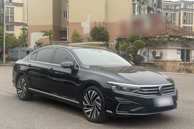 Used Volkswagen Magotan GTE Plug-in Hybrid 2022 GTE Prestige Model Exterior 3