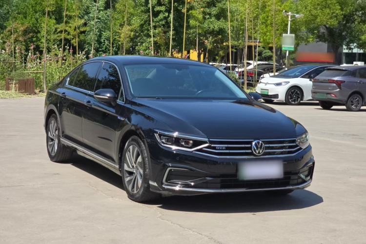 Used Volkswagen Magotan GTE Plug-in Hybrid 2022 GTE Luxury Model Exterior 3