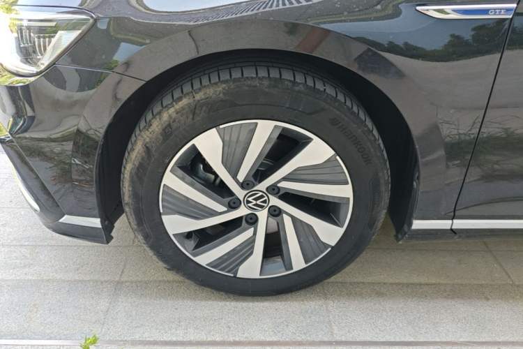 Used Volkswagen Magotan GTE Plug-in Hybrid 2022 GTE Luxury Model Exterior 4