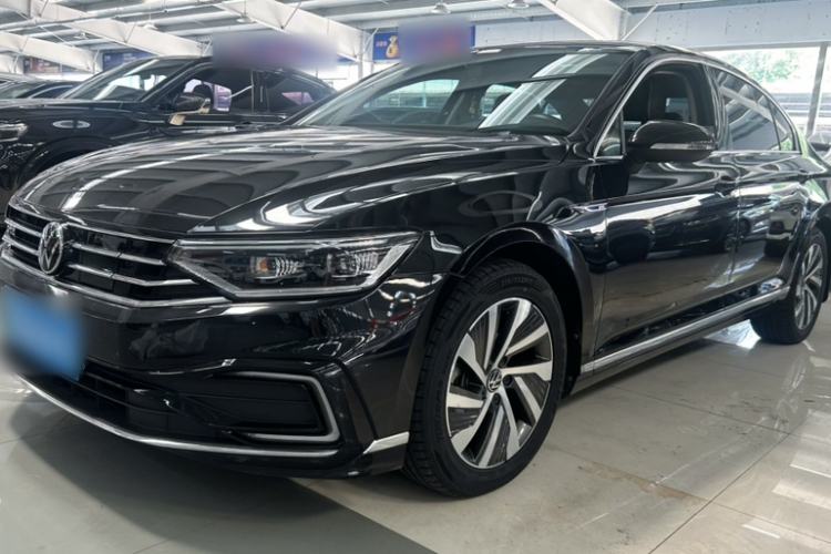Used Volkswagen Magotan GTE Plug-in Hybrid 2022 GTE Luxury Model Exterior 4