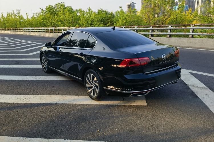Used Volkswagen Magotan GTE Plug-in Hybrid 2022 GTE Luxury Model Exterior 4