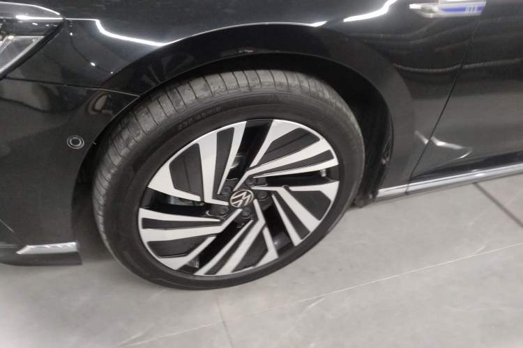 Used Volkswagen Magotan GTE Plug-in Hybrid 2022 GTE Prestige Model Exterior 4