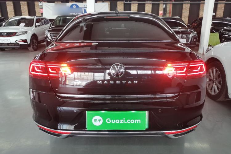 Used Volkswagen Magotan GTE Plug-in Hybrid 2022 GTE Luxury Model Exterior 4