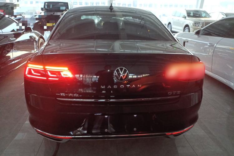 Used Volkswagen Magotan GTE Plug-in Hybrid 2022 GTE Luxury Model Exterior 4