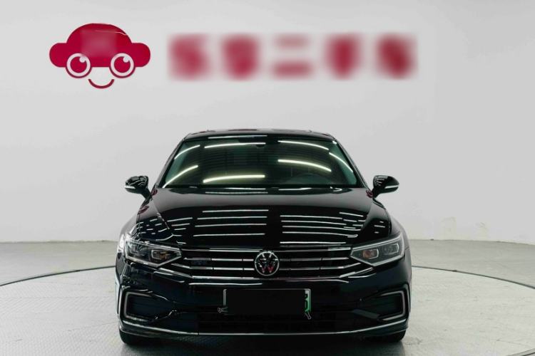 Used Volkswagen Magotan GTE Plug-in Hybrid 2022 GTE Luxury Model Exterior 4