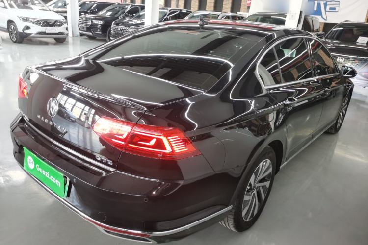 Used Volkswagen Magotan GTE Plug-in Hybrid 2022 GTE Luxury Model Exterior 5
