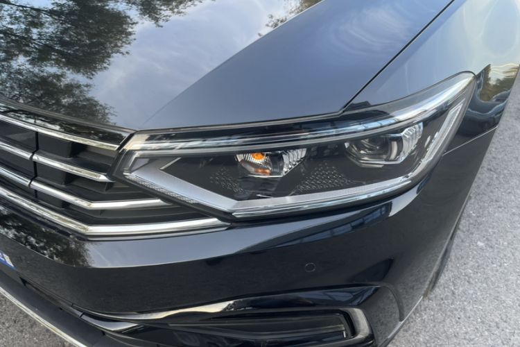 Used Volkswagen Magotan GTE Plug-in Hybrid 2022 GTE Luxury Model Exterior 6