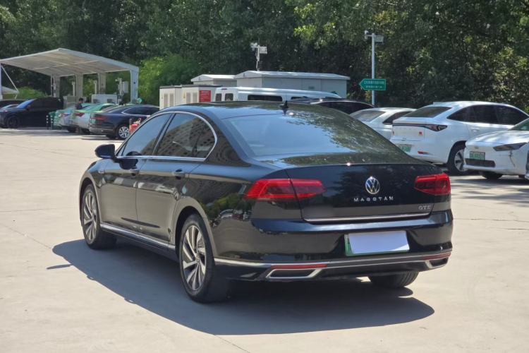 Used Volkswagen Magotan GTE Plug-in Hybrid 2022 GTE Luxury Model Exterior 6