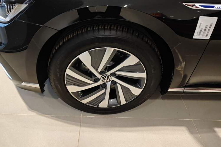 Used Volkswagen Magotan GTE Plug-in Hybrid 2022 GTE Luxury Model Exterior 7