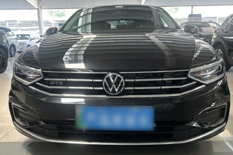 Used Volkswagen Magotan GTE Plug-in Hybrid 2022 GTE Luxury Model Exterior 8