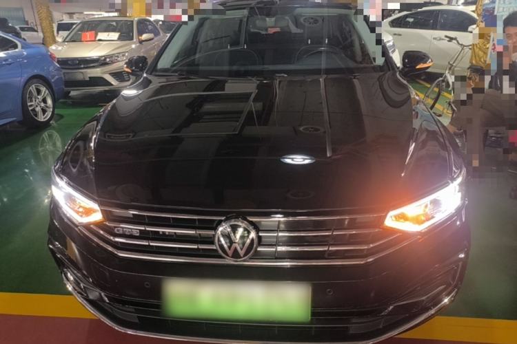 Used Volkswagen Magotan GTE Plug-in Hybrid 2022 GTE Luxury Model Front