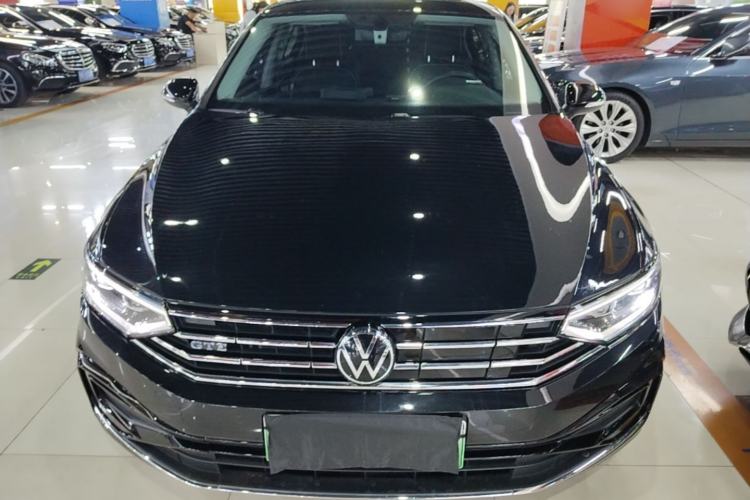 Used Volkswagen Magotan GTE Plug-in Hybrid 2022 GTE Luxury Model Front