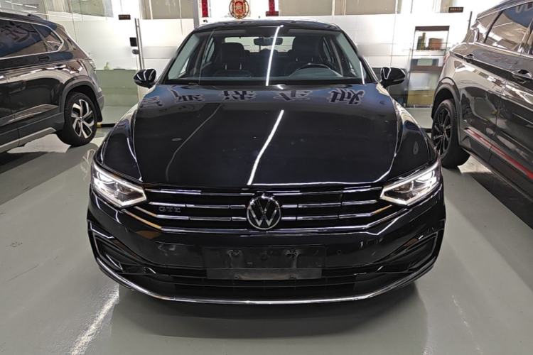 Used Volkswagen Magotan GTE Plug-in Hybrid 2022 GTE Luxury Model Front