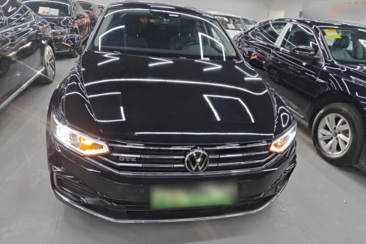 Used Volkswagen Magotan GTE Plug-in Hybrid 2022 GTE Luxury Model Front