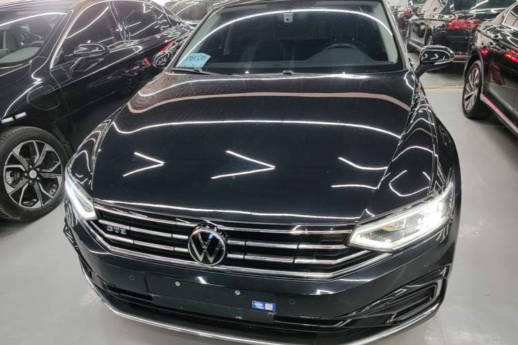 Used Volkswagen Magotan GTE Plug-in Hybrid 2022 GTE Luxury Model Front