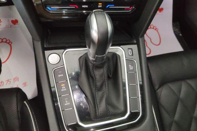 Used Volkswagen Magotan GTE Plug-in Hybrid 2022 GTE Luxury Model Gear Lever