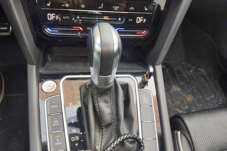 Used Volkswagen Magotan GTE Plug-in Hybrid 2022 GTE Luxury Model Gear Lever