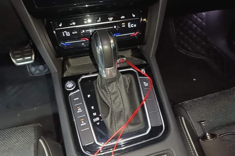 Used Volkswagen Magotan GTE Plug-in Hybrid 2022 GTE Luxury Model Gear Lever