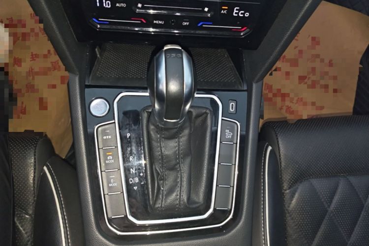 Used Volkswagen Magotan GTE Plug-in Hybrid 2022 GTE Luxury Model Gear Lever