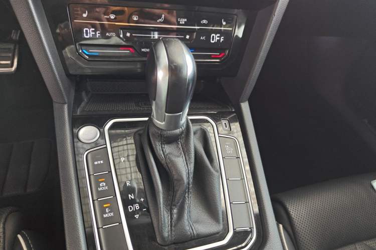 Used Volkswagen Magotan GTE Plug-in Hybrid 2022 GTE Luxury Model Gear Lever