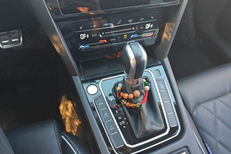 Used Volkswagen Magotan GTE Plug-in Hybrid 2022 GTE Luxury Model Gear Lever
