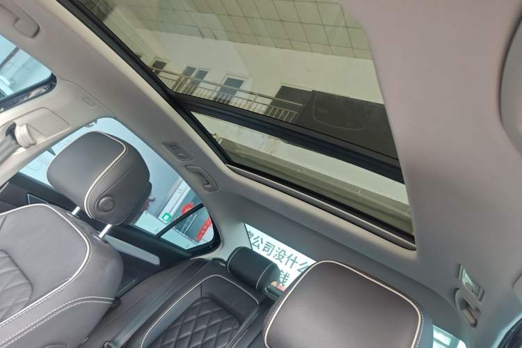 Used Volkswagen Magotan GTE Plug-in Hybrid 2022 GTE Luxury Model Headliner