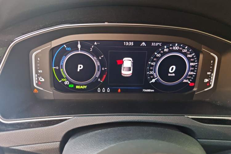 Used Volkswagen Magotan GTE Plug-in Hybrid 2022 GTE Luxury Model Instrument Cluster