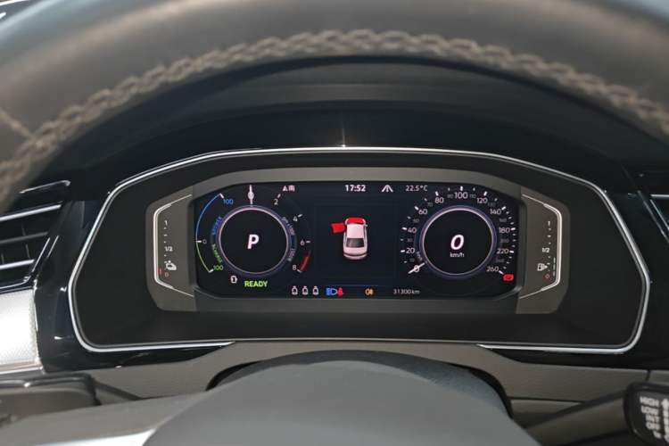 Used Volkswagen Magotan GTE Plug-in Hybrid 2022 GTE Luxury Model Instrument Cluster