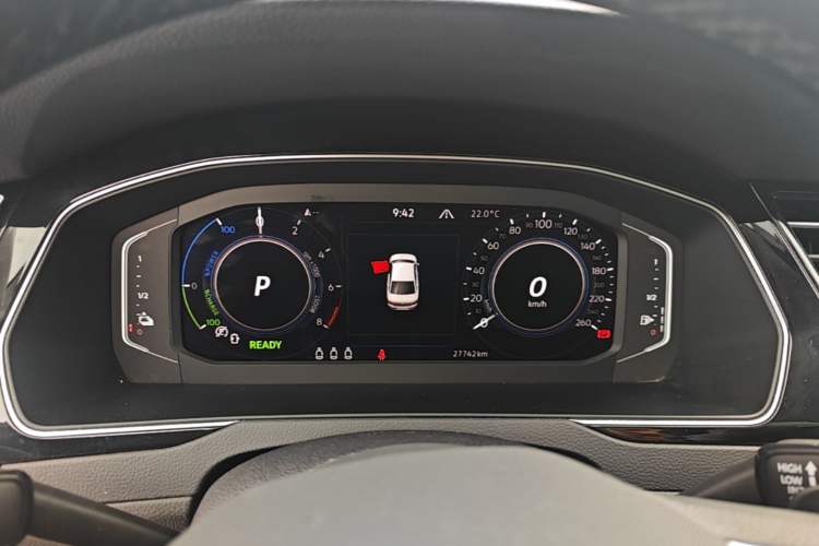 Used Volkswagen Magotan GTE Plug-in Hybrid 2022 GTE Luxury Model Instrument Cluster
