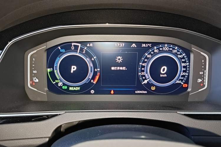 Used Volkswagen Magotan GTE Plug-in Hybrid 2022 GTE Luxury Model Instrument Cluster