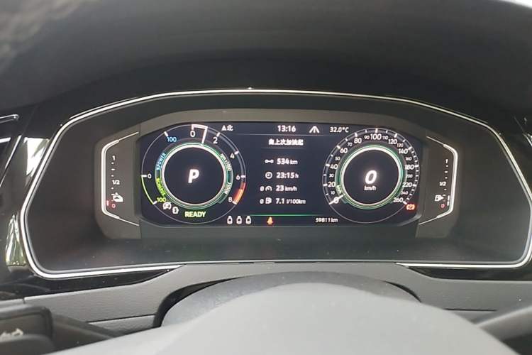 Used Volkswagen Magotan GTE Plug-in Hybrid 2022 GTE Prestige Model Instrument Cluster